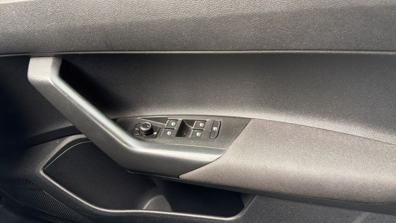 Volkswagen Polo 1.0 TSI 95 SE 5dr Petrol Hatchback